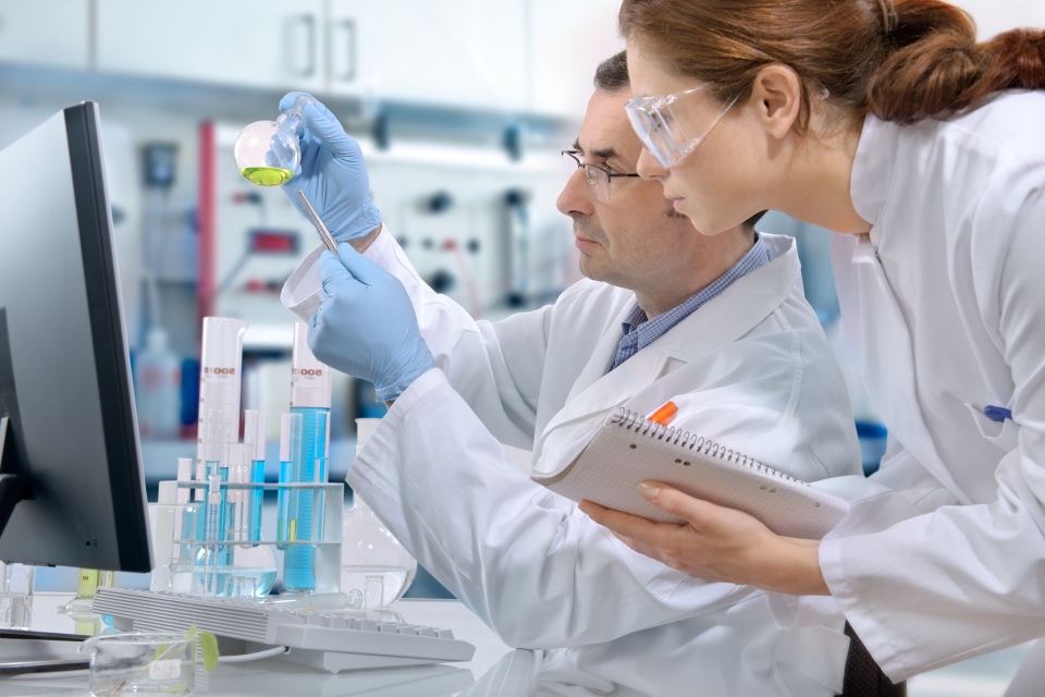 7 Enfermedad renal crónica terapia combinada